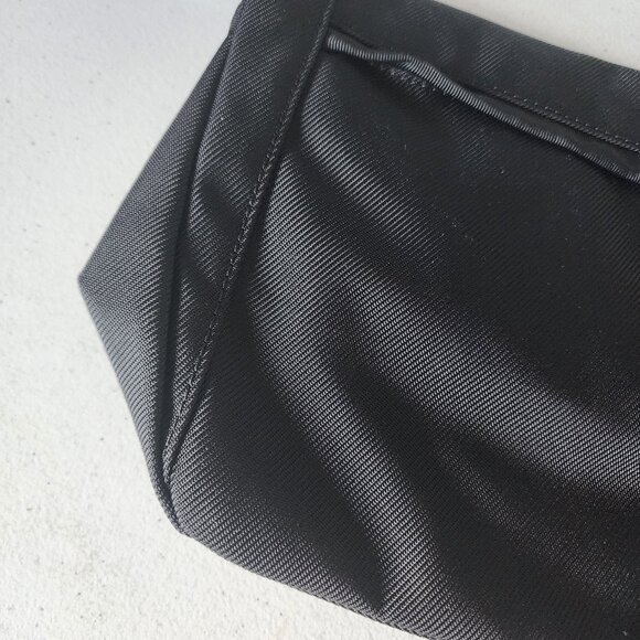 Lululemon Festival Bag II "LIKE NEW" - Picture 8 of 16